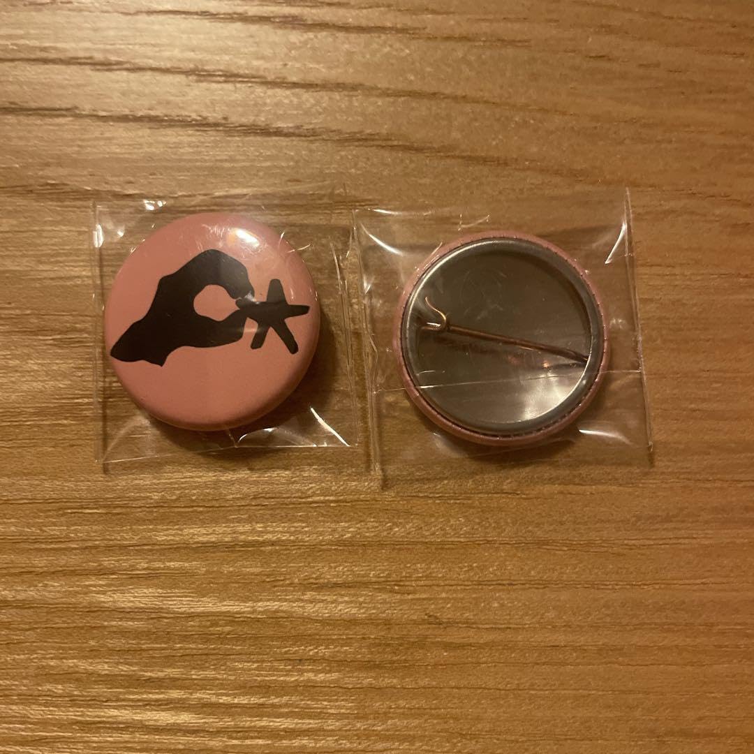 【非売品】ヤマノススメスタンプラリー限定缶バッジ・ステッカー・限定ポストカード Amazon.co.jp: クロマニヨンズ HEY! WONDER 購入特典ポスト